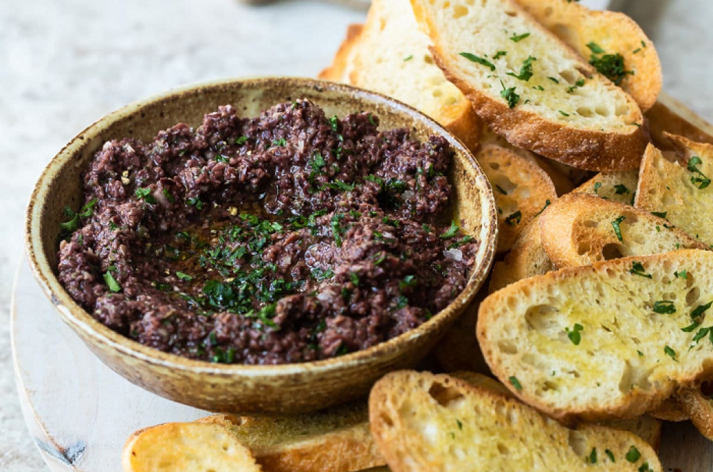Tapenade Gourmet Olive Spread